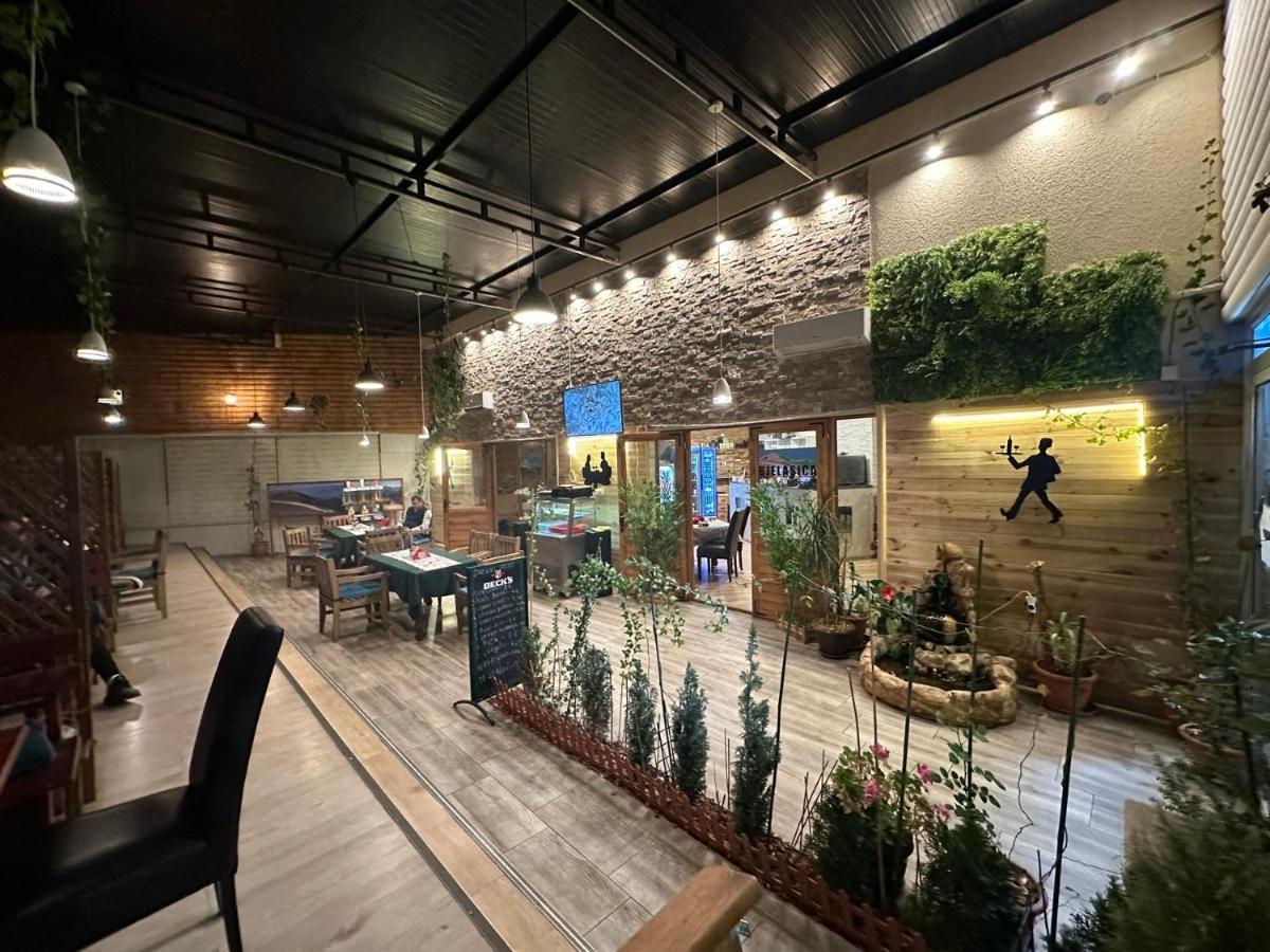 Apartmani Spa Bjelasica ビイェロ・ポリェ エクステリア 写真